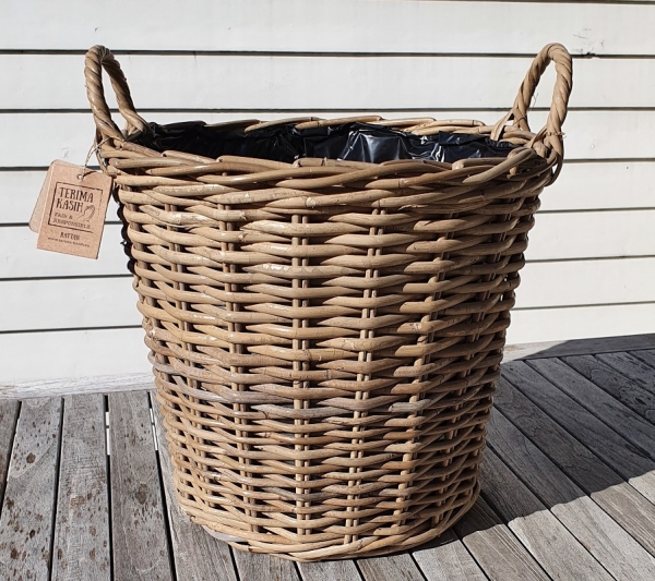 Rattan Pflanzkorb von Terima Kasih Ø 45, H 40 cm im Stadtpflanze-Shop kaufen